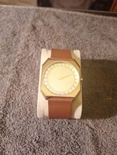 Slow Jo 18 Gold Watch