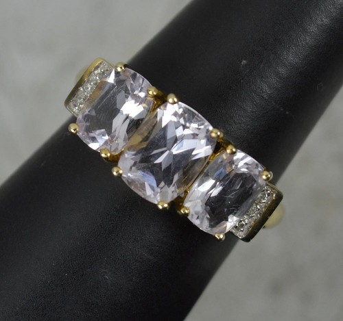 Superb carat gold - carat,