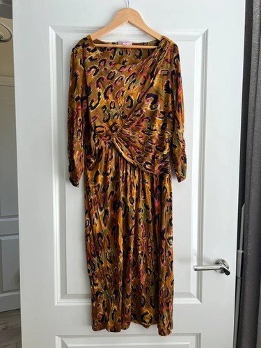 Per una leopard print - una,