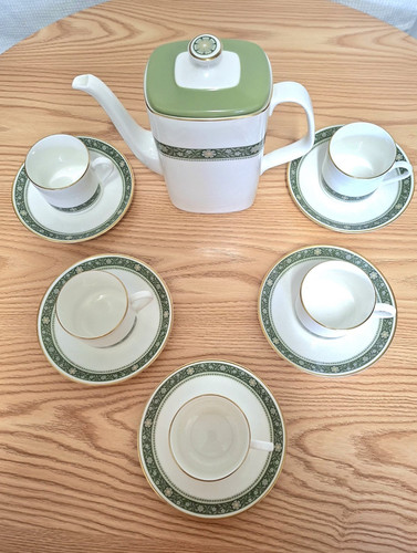 Royal doulton rondelay 5004 - royal,