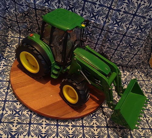 Britains ertl big farm - farm, john