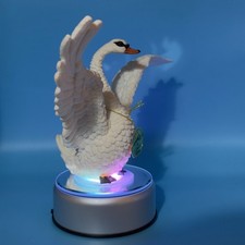 1999 Leonardo Swan Figurine