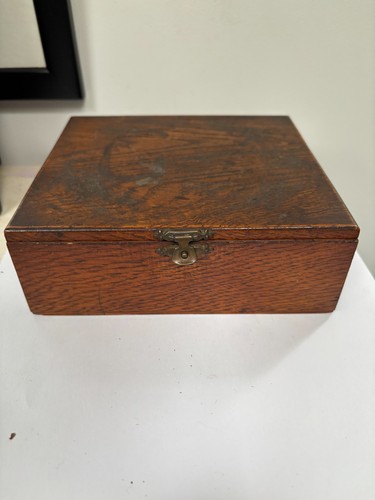 Antique oak cigar - antique, louis
