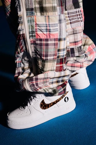 Supreme goodenough nike air - supreme,