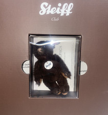 Steiff 2011 Club Gift  Bear