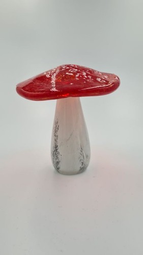 Beautiful handmade fine - fine, glass