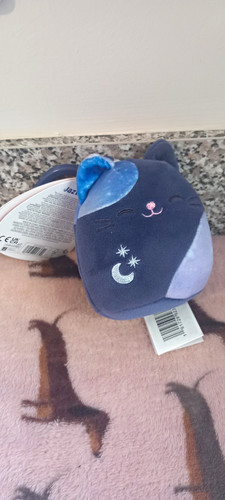 Squishmallows metta cat plush - cat,