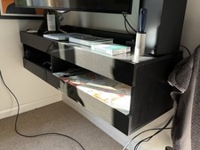 Floating TV unit