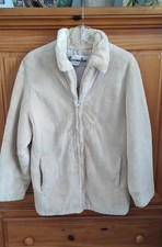 VTG ~ Cream SHEARED BEAVER ~