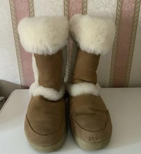 Tan Bearpaw Boots