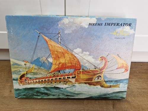Vintage heller bireme - vintage,