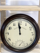 Garden Station Wall Clock Indoor Outdoor Temperature 30 Cm