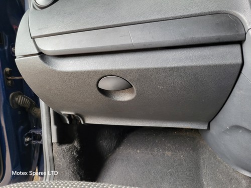 Mercedes citan w415 glove box - mercedes,