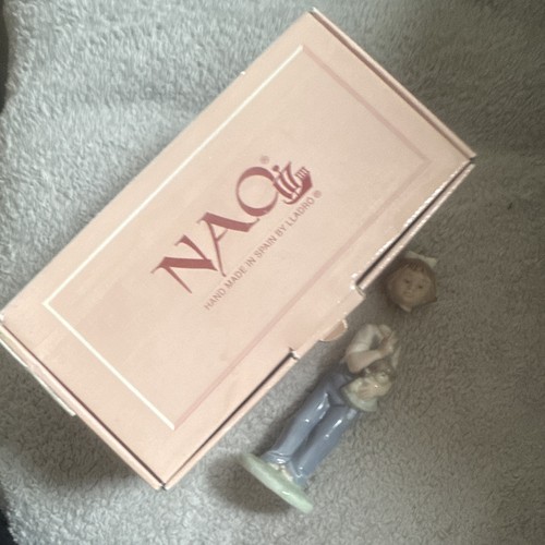 Lladró nao porcelain - nao,