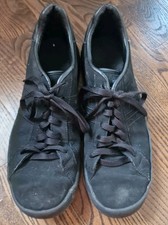 Mens Trainers by Lonsdale Black suede vgc