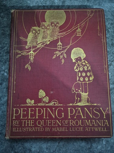 Peeping pansy the - queen, of