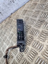 LEXUS IS 300H GEARSHIFT