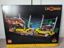 LEGO Jurassic World Park: T. Rex T-REX Breakout (76956) - BRAND NEW AND SEALED