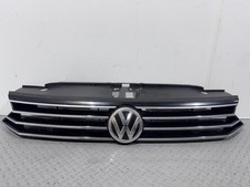 OEM VOLKSWAGEN PASSAT B8 3G 14-19 FRONT RADIATOR GRILL 3G0853651
