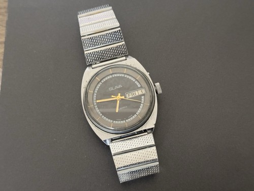 Slava vintage watch - ✩,