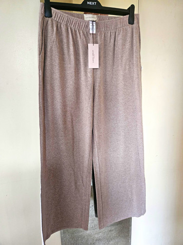 Laura ashley women oatmeal - laura,