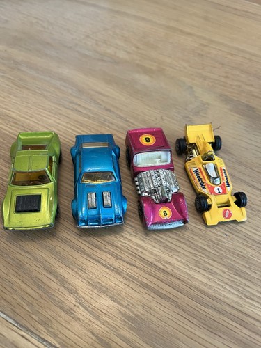 Matchbox 1 corgi juniors - 1,