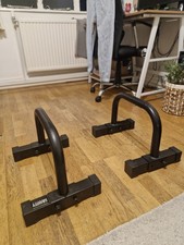 Gravity Parallel Bars