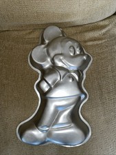 Vintage Wilton Disney Mickey Mouse Cake Tin 3D  1978 Size 16” X 18”