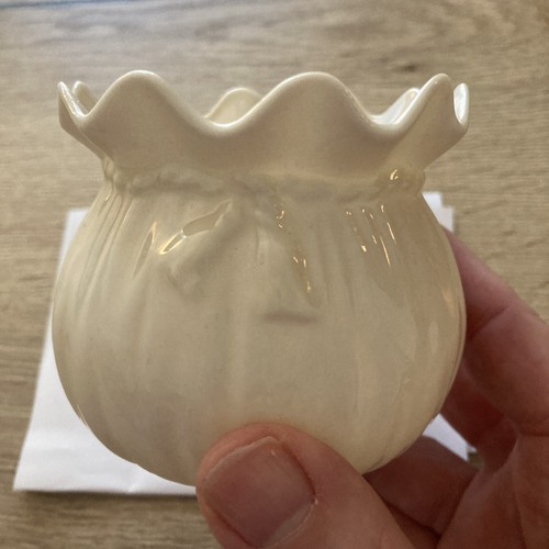Belleek parian small scalloped - small,