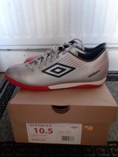 UMBRO GT 11 CUP-A IC