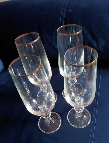 Set gold rimmed champagne - set,