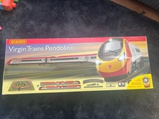 Hornby Virgin Trains Pendolino Train Set R1134