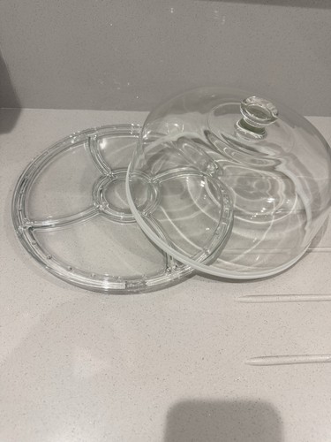 Glass cake dome - cake, divided