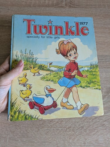 Twinkle annual 1977 specially - 1977,