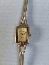 Avon Ladies Gold Watch Quartz