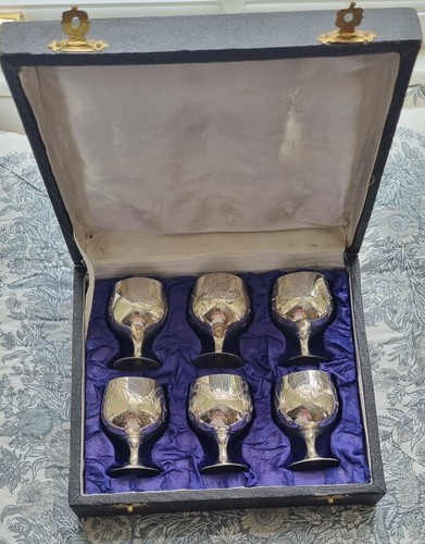 Vintage boxed set silver - set,