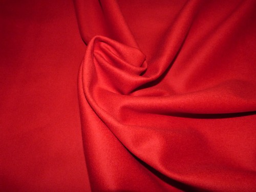 Stunning 100 wool - stunning, fabric