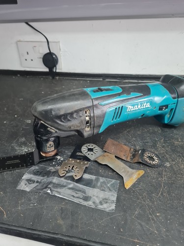 Makita 18v multi tool - 18v,
