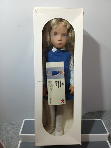 Sasha doll 1985 - doll,