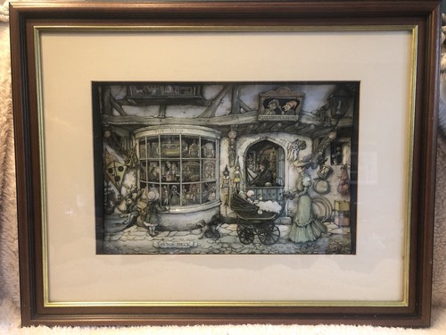 Large sized anton - sized, pieck