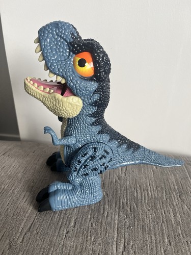 Smoke spraying dinosaur with - smoke,