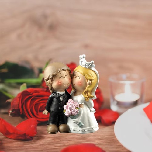 Bride and groom figurine - and,