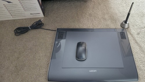 Wacom intuos graphic tablet - intuos,
