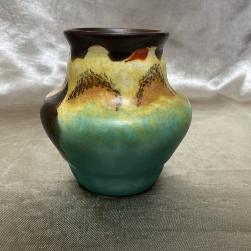 Rare colour beswick ware - rare,