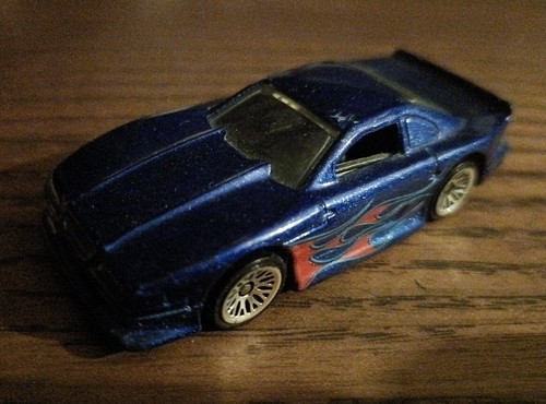 Hot wheels diecast mustang - hot,