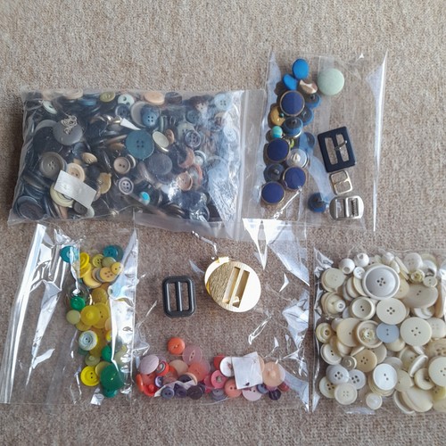 Vintage button job lot mixed - button,