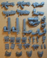 Space Marines - Tactical Squad 2005 - Missile Chainsword Sergeant (a) Bits 40K