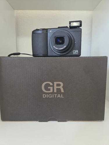 Ricoh digital iii - digital,