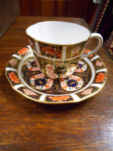 Royal crown derby old imari - old,