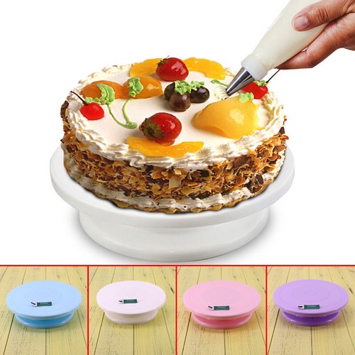 Cake turning table revolving - turning,